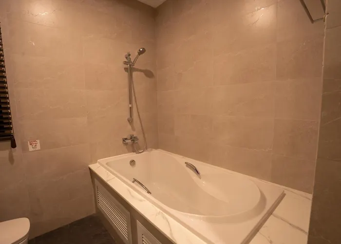 Villa 944summer Villa曼谷中心asok&tong Lor800海天别墅